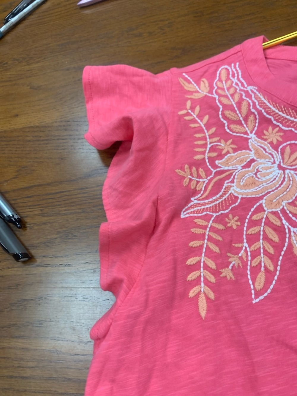 Pink top - Picture 5 of 8